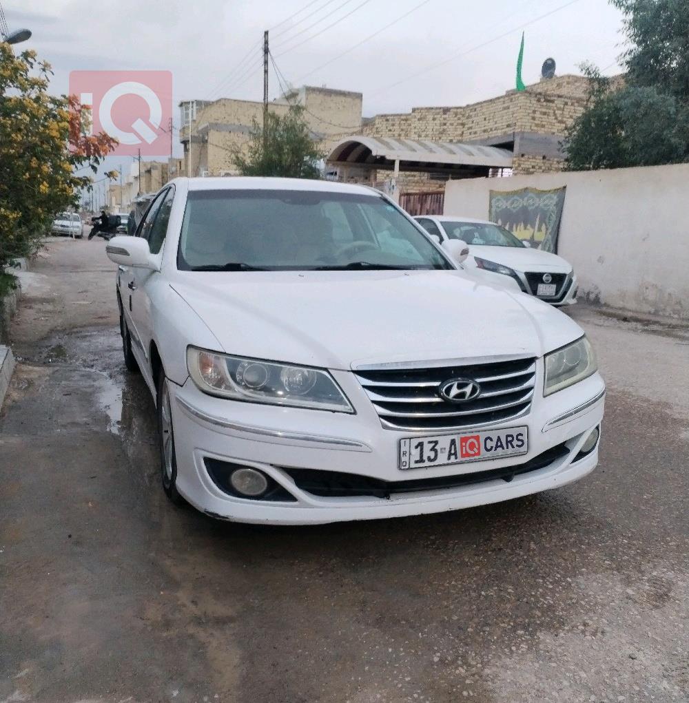 هيونداي أزيرا